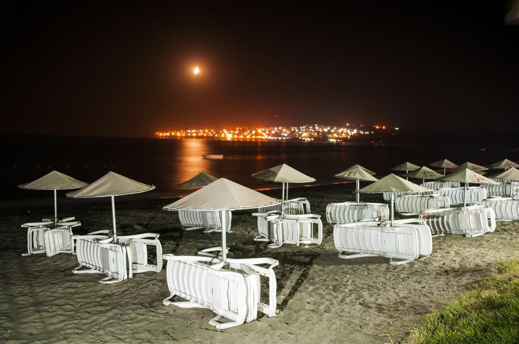 Mali Beach Aparthotel Siğacık Exterior foto